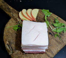 Load image into Gallery viewer, Square Cut Scored Belly Pork (225g)